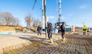 Betonage der Bodenplatte eines Bürogebäudes in Kaisersesch 